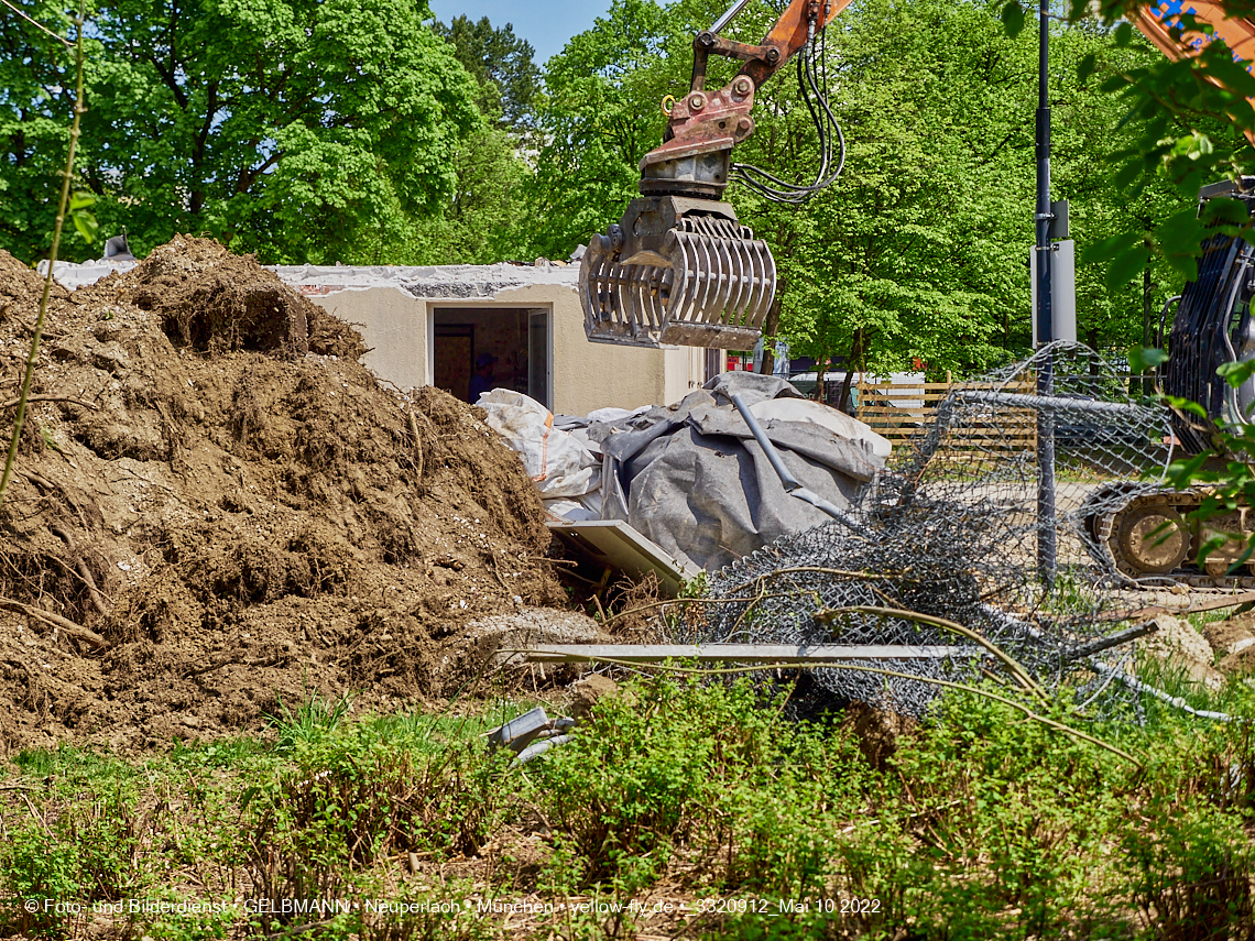 10.05.2022 - Baustelle am Haus für Kinder in Neuperlach